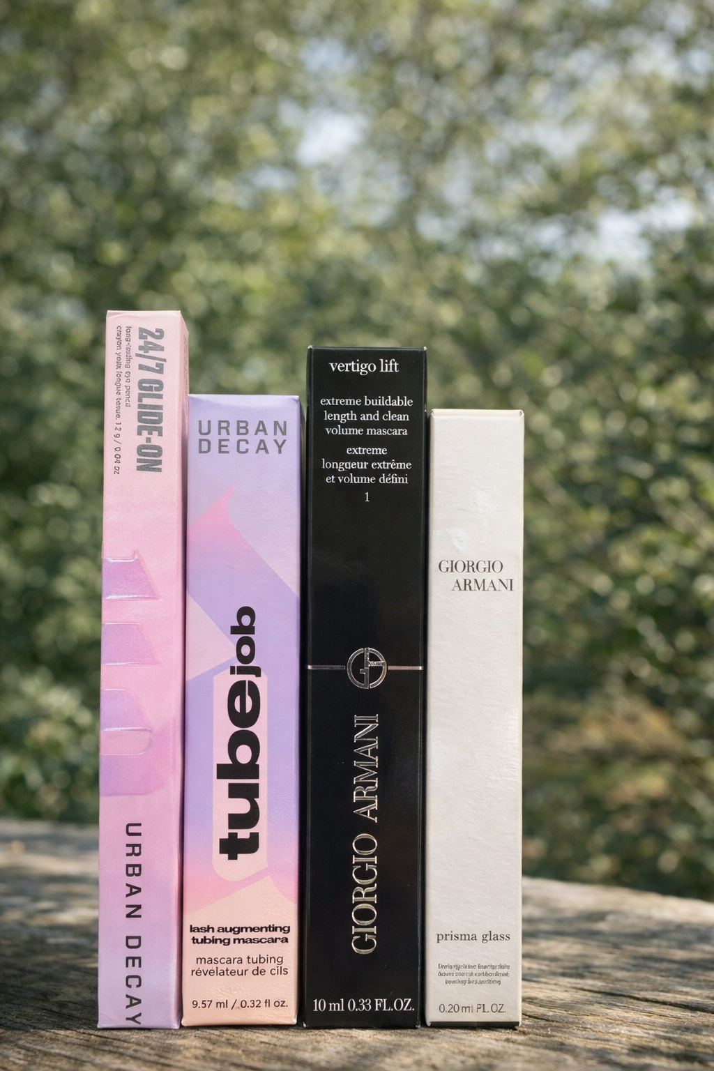 Combo: Urban Decay – 24/7 Glide-On Eye Pencil + Urban Decay – Big + Lash Augmenting Tubing Mascara + Giorgio Armani – Vertigo Lift Mascara+ Giorgio Armani – Prisma Glass Lip Gloss