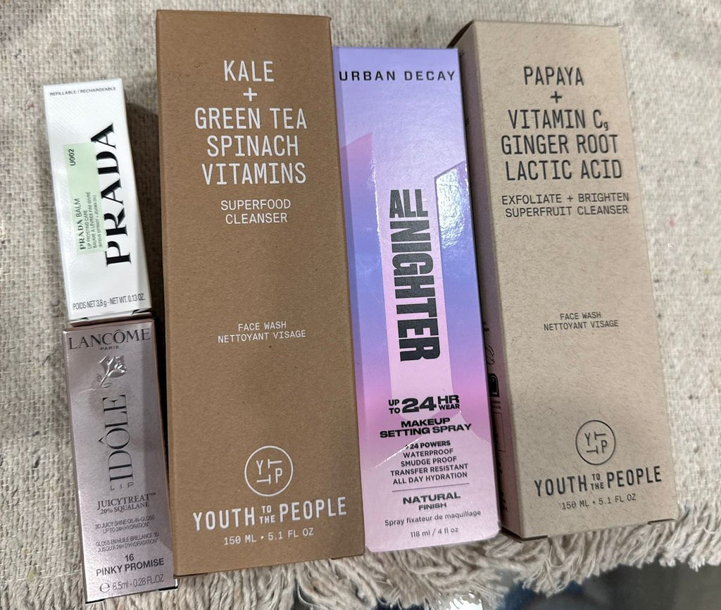 Combo: Prada – Prada Balm (mini) + Lancôme – Idôle Juicy Treat (Pinky Promise) + Youth To The People – Superfood Cleanser + Urban Decay – All Nighter Setting Spray + Youth To The People – Superfruit Cleanser